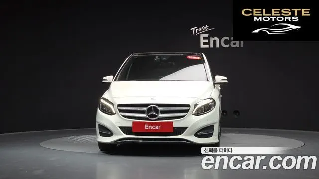 MERCEDES BENZ B-Classe W246 B200 d 2016 — photo 2 sur 33