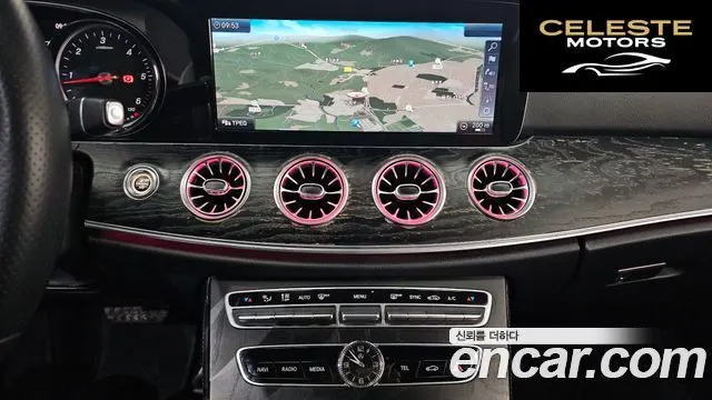 MERCEDES BENZ E-Classe W213 E220d Cabriolet 2018 — photo 22 sur 38