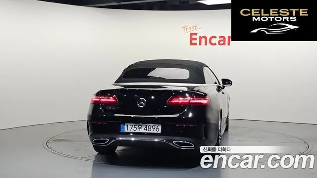 MERCEDES BENZ E-Classe W213 E220d Cabriolet 2018 — photo 4 sur 38