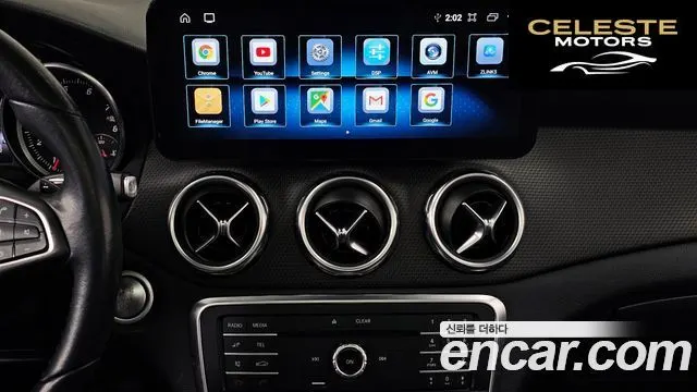 MERCEDES BENZ GLA-Classe X156 GLA220 2018 — photo 19 sur 33