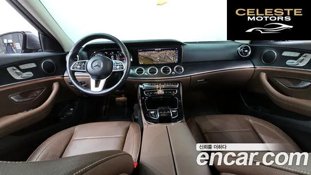 MERCEDES BENZ E-Classe W213 E220d Avantgarde 2019 — photo 10 sur 33