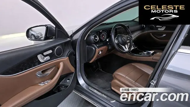 MERCEDES BENZ E-Classe W213 E220d Avantgarde 2019 — photo 13 sur 33