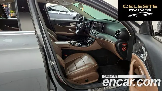 MERCEDES BENZ E-Classe W213 E220d Avantgarde 2019 — photo 16 sur 33