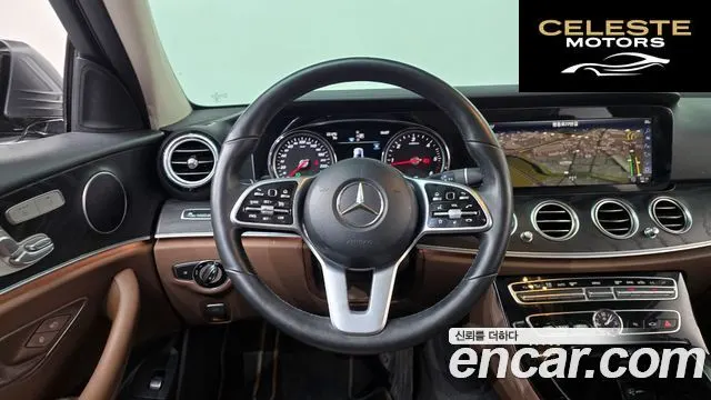 MERCEDES BENZ E-Classe W213 E220d Avantgarde 2019 — photo 18 sur 33