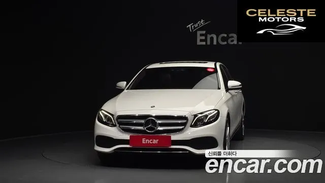 MERCEDES BENZ E-Classe W213 E220d 4MATIC Avantgarde 2018 — photo 3 sur 33