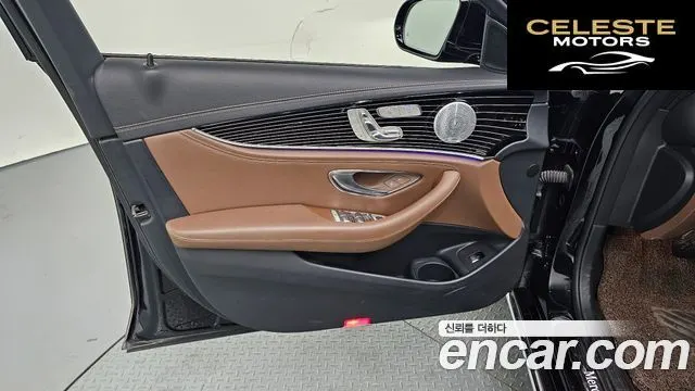 MERCEDES BENZ E-Classe W213 E450 4MATIC Exclusive 2021 — photo 14 sur 33