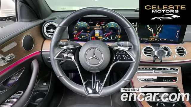 MERCEDES BENZ E-Classe W213 E220d 4MATIC Exclusive 2021 — photo 19 sur 32