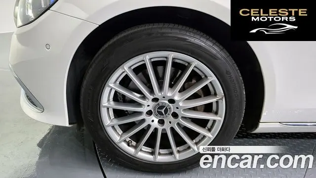 MERCEDES BENZ E-Classe W213 E220d 4MATIC Exclusive 2021 — photo 5 sur 32