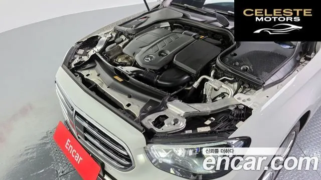 MERCEDES BENZ E-Classe W213 E220d 4MATIC Exclusive 2021 — photo 6 sur 32