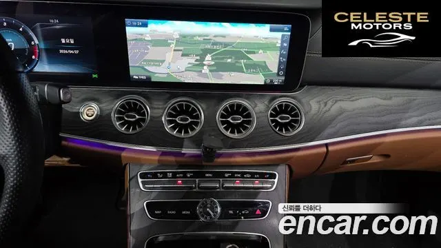 MERCEDES BENZ E-Classe W213 E220d Coupé 2018 — photo 19 sur 32