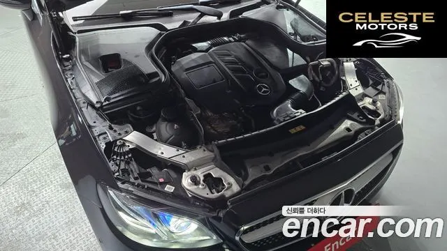 MERCEDES BENZ E-Classe W213 E220d Coupé 2018 — photo 6 sur 32