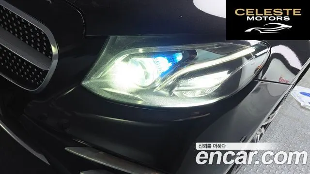 MERCEDES BENZ E-Classe W213 E220d Coupé 2018 — photo 8 sur 32