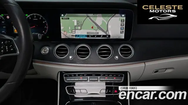 MERCEDES BENZ E-Classe W213 E250 Avantgarde 2022 — photo 20 sur 38