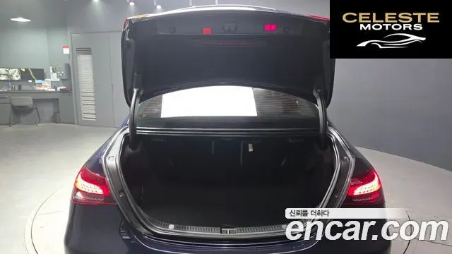 MERCEDES BENZ E-Classe W213 E250 Avantgarde 2022 — photo 26 sur 38