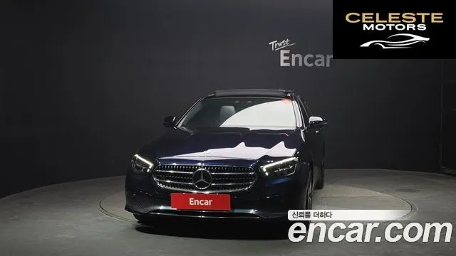 MERCEDES BENZ E-Classe W213 E250 Avantgarde 2022 — photo 3 sur 38