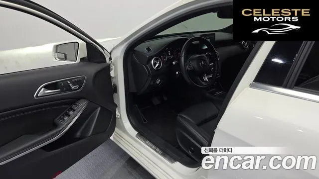 MERCEDES BENZ A-Classe W176 A200 2017 — photo 10 sur 20