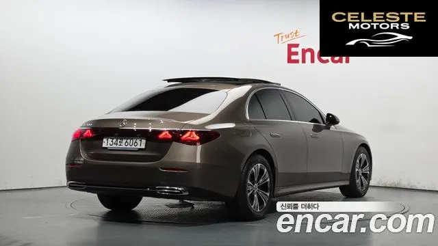 MERCEDES BENZ E-Classe W214 E200 Avantgarde 2024 — photo 2 sur 20
