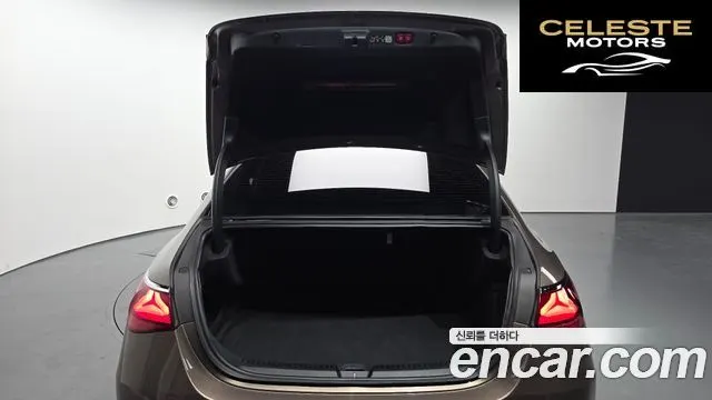 MERCEDES BENZ E-Classe W214 E200 Avantgarde 2024 — photo 20 sur 20