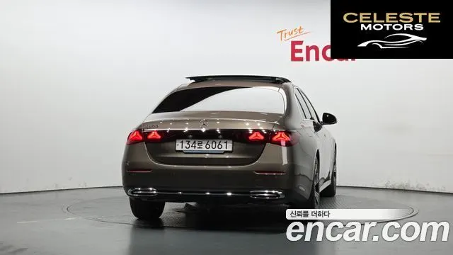 MERCEDES BENZ E-Classe W214 E200 Avantgarde 2024 — photo 4 sur 20