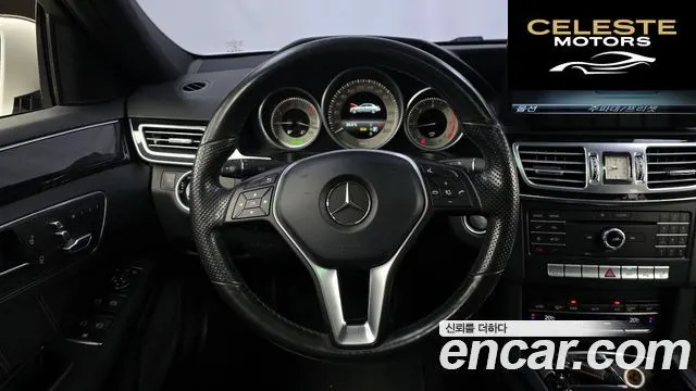 MERCEDES BENZ E-Classe W212 E220 Avantgarde 2016 — photo 13 sur 20