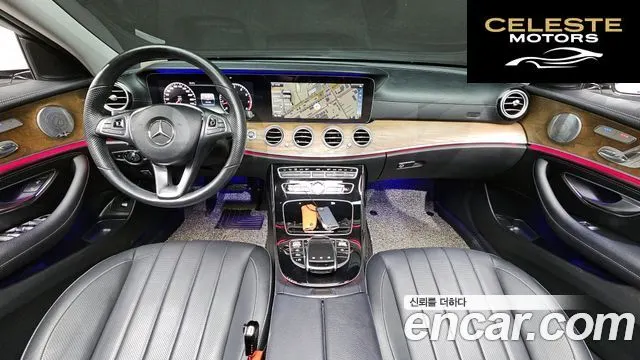 MERCEDES BENZ E-Classe W213 E300 4MATIC Exclusive 2018 — photo 7 sur 20