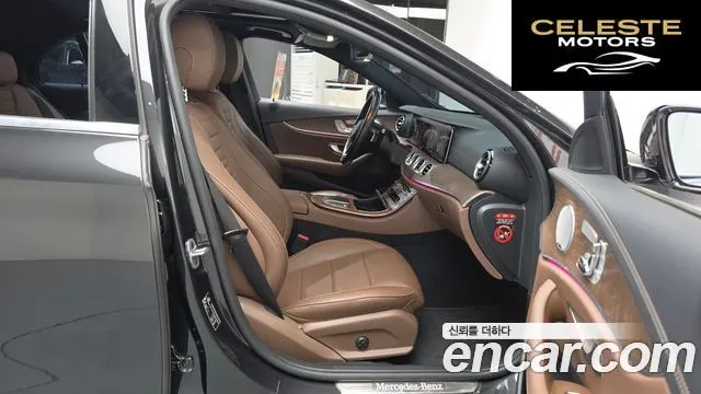 MERCEDES BENZ E-Classe W213 E300e 4MATIC Exclusive 2021 — photo 18 sur 32