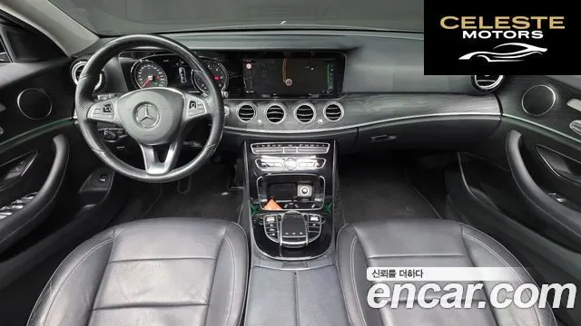 MERCEDES BENZ E-Classe W213 E220d 4MATIC Avantgarde 2017 — photo 7 sur 20