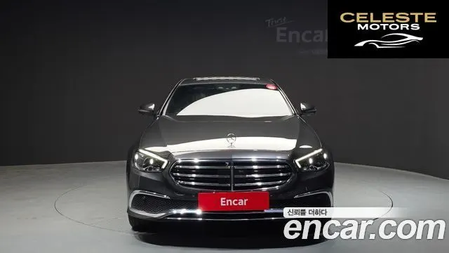 MERCEDES BENZ E-Classe W213 E300e 4MATIC Exclusive 2022 — photo 3 sur 33