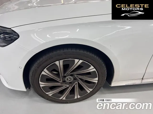 MERCEDES BENZ E-Classe W214 E300 4MATIC Exclusive 2025 — photo 9 sur 15