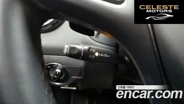 MERCEDES BENZ GLA-Classe X156 GLA220 2019 — photo 24 sur 31