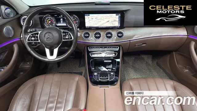 MERCEDES BENZ E-Classe W213 E220d 4MATIC Exclusive 2019 — photo 10 sur 32