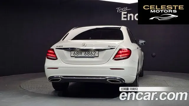 MERCEDES BENZ E-Classe W213 E300 4MATIC Avantgarde 2019 — photo 4 sur 20
