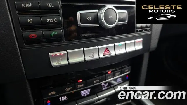 MERCEDES BENZ E-Classe W212 E300 Avantgarde 2014 — photo 17 sur 20