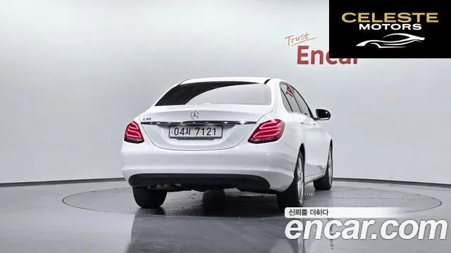 MERCEDES BENZ C-Classe W205 C200 2017 — photo 3 sur 31