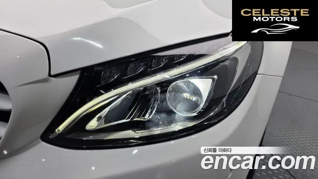 MERCEDES BENZ C-Classe W205 C200 2017 — photo 7 sur 31