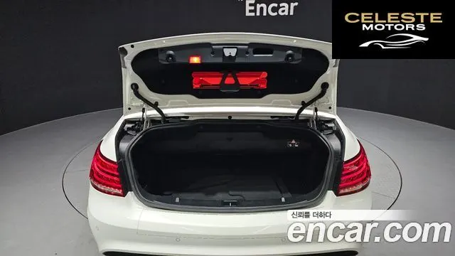 MERCEDES BENZ E-Classe W212 E200 Cabriolet 2016 — photo 20 sur 20