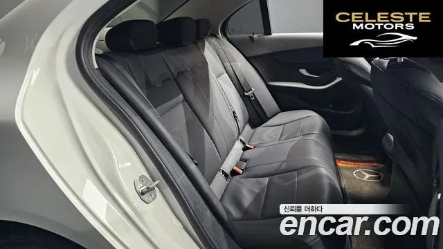 MERCEDES BENZ C-Classe W205 C200 2018 — photo 18 sur 30