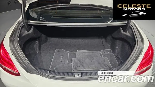 MERCEDES BENZ C-Classe W205 C200 2018 — photo 26 sur 30