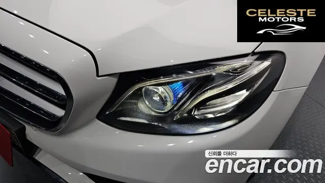 MERCEDES BENZ E-Classe W213 E220d Avantgarde 2018 — photo 8 sur 31