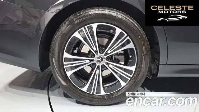MERCEDES BENZ E-Classe W214 E200 Avantgarde 2025 — photo 5 sur 36