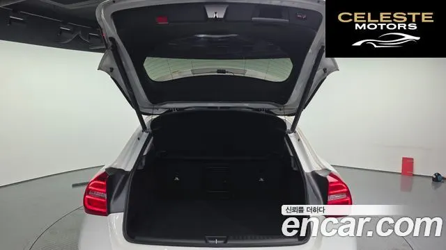 MERCEDES BENZ GLA-Classe X156 GLA200 d 2016 — photo 20 sur 20