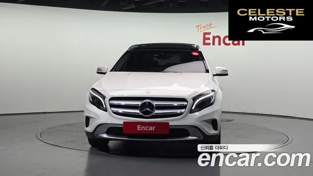 MERCEDES BENZ GLA-Classe X156 GLA200 d 2016 — photo 3 sur 20