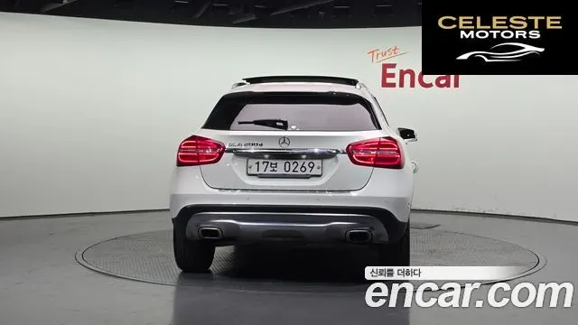 MERCEDES BENZ GLA-Classe X156 GLA200 d 2016 — photo 4 sur 20