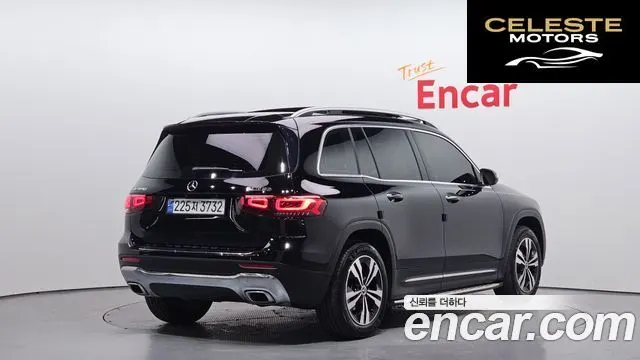 MERCEDES BENZ GLB-Classe X247 GLB220 2021 — photo 2 sur 20