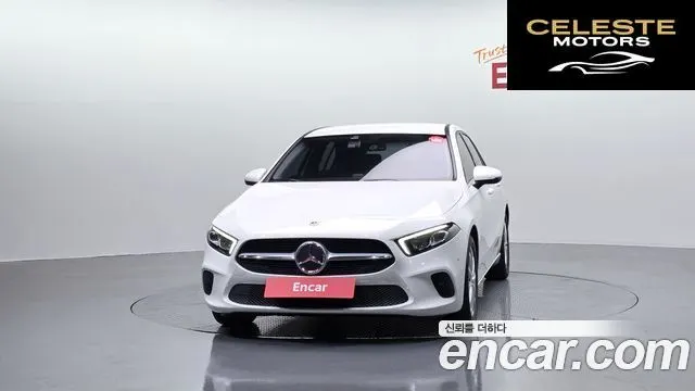 MERCEDES BENZ A-Classe W177 A220 Hatchback 2019 — photo 3 sur 32