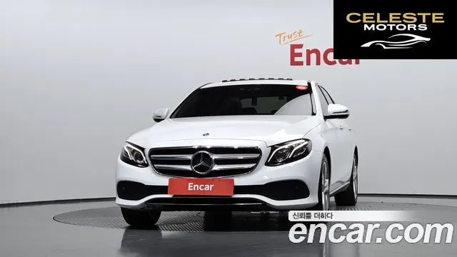 MERCEDES BENZ E-Classe W213 E220d Avantgarde 2018 — photo 3 sur 31