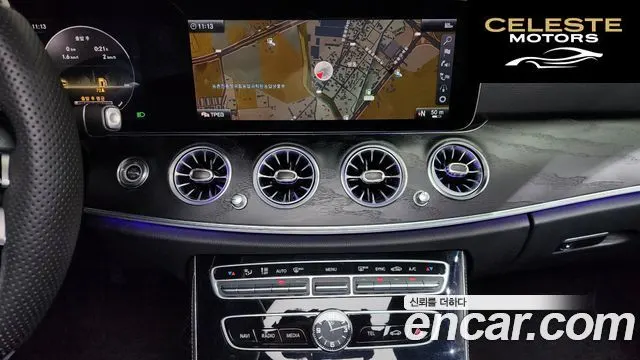 MERCEDES BENZ E-Classe W213 E300 4MATIC Avantgarde 2018 — photo 18 sur 33