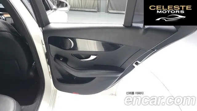 MERCEDES BENZ C-Classe W205 C200 2017 — photo 15 sur 30