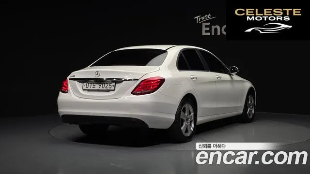 MERCEDES BENZ C-Classe W205 C200 2017 — photo 2 sur 30