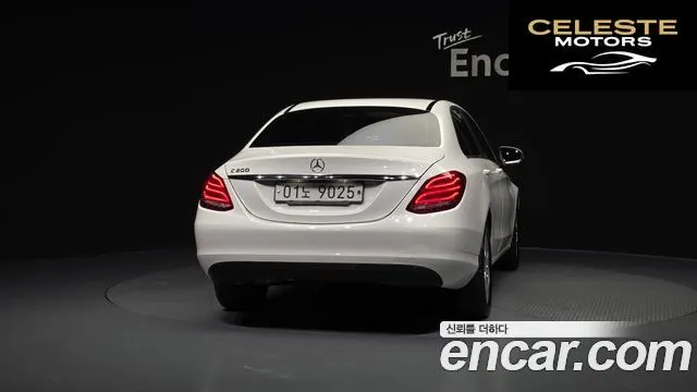 MERCEDES BENZ C-Classe W205 C200 2017 — photo 4 sur 30